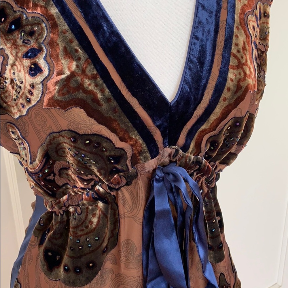 Hale Bob Beautiful Velvet and Silk Beaded Blouse - Picture 3 of 10